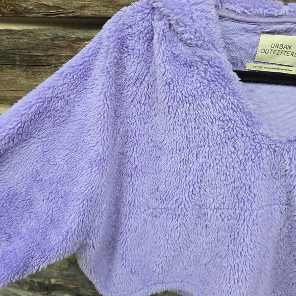 Urban Outfitters Purple Fuzzy Cropped Hoodie - Picture 2 of 7